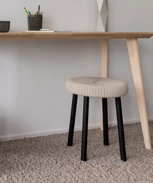 COZY BAR STOOL 3