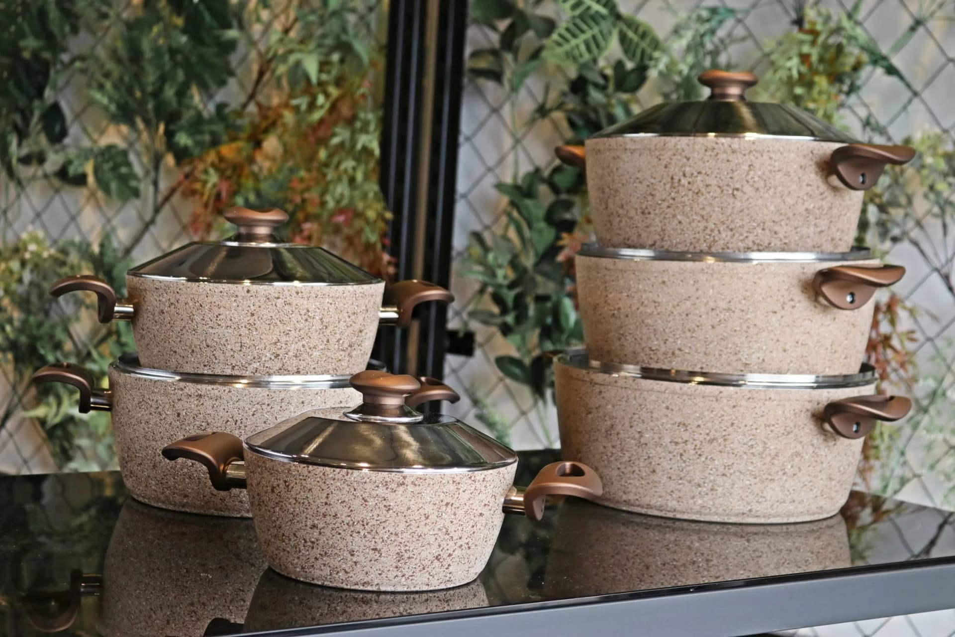 طنجرة جرانيت (عدة احجام) 3