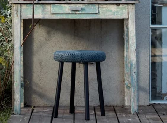 COZY BAR STOOL 4